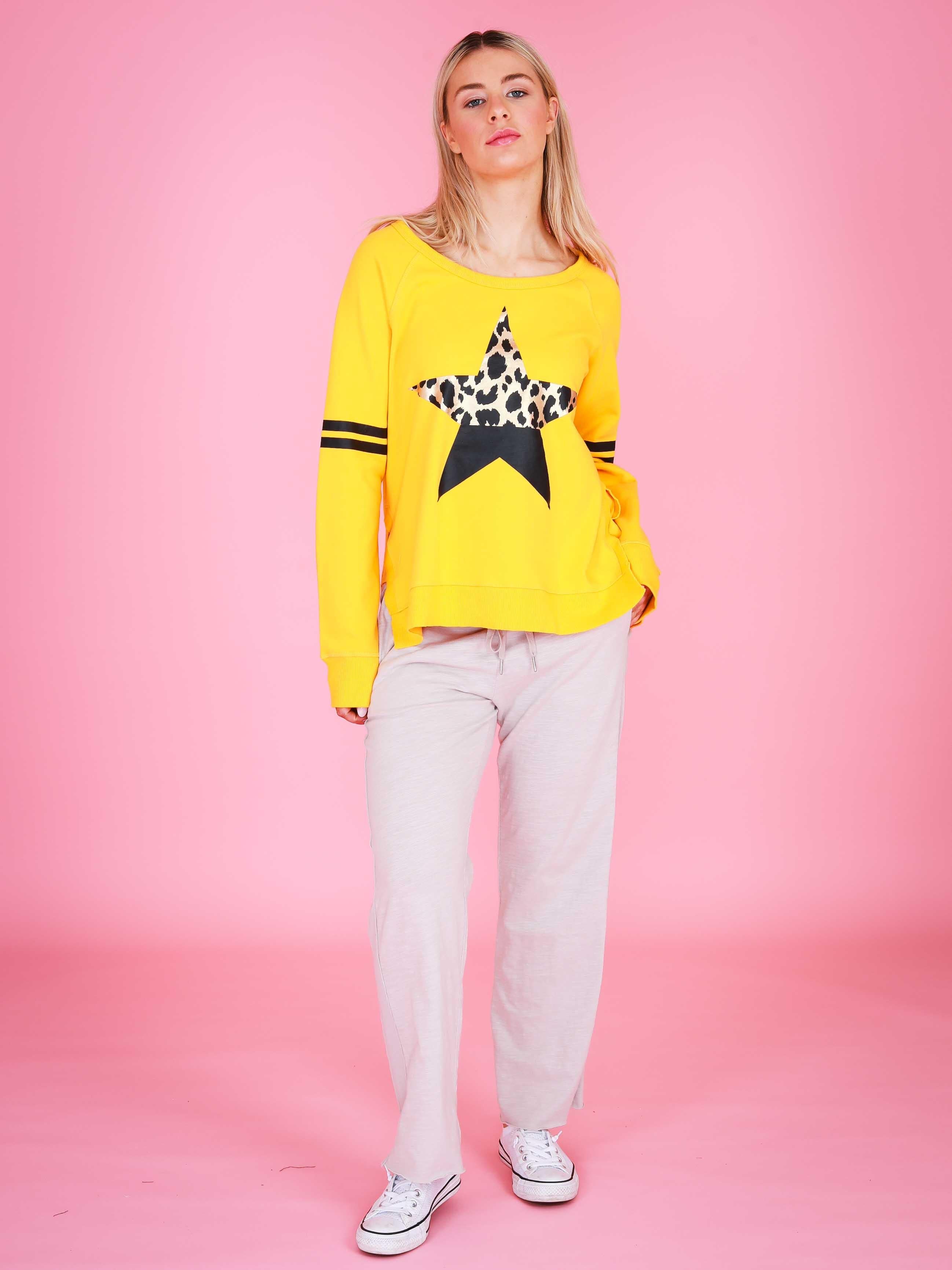 Yellow star cheap sweatshirt