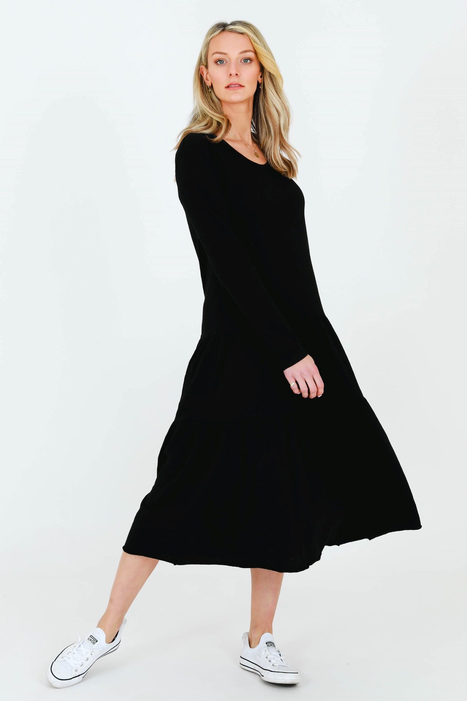 long sleeve dresses #color_black
