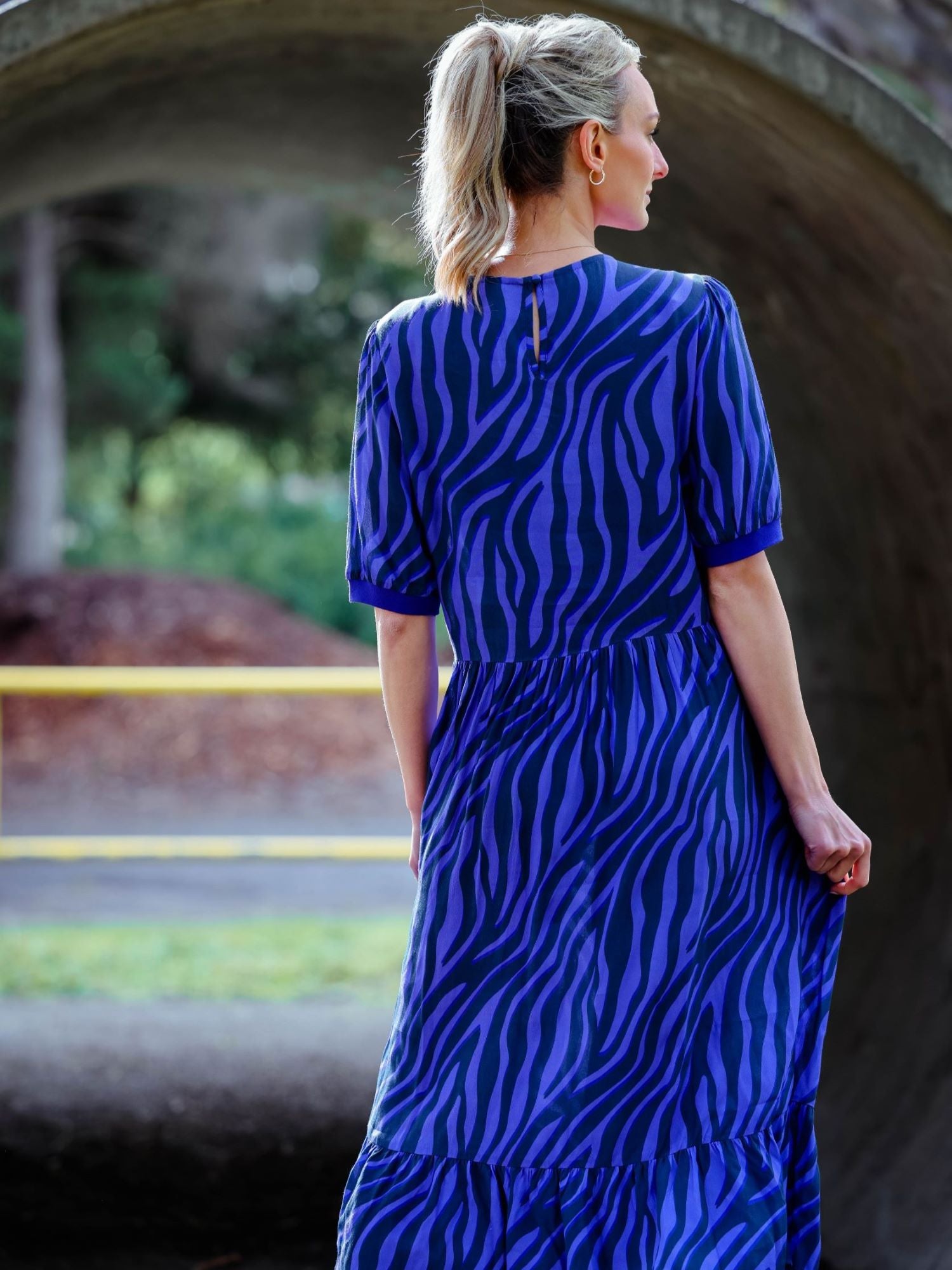 blue summer dress #color_tiger stripes ink
