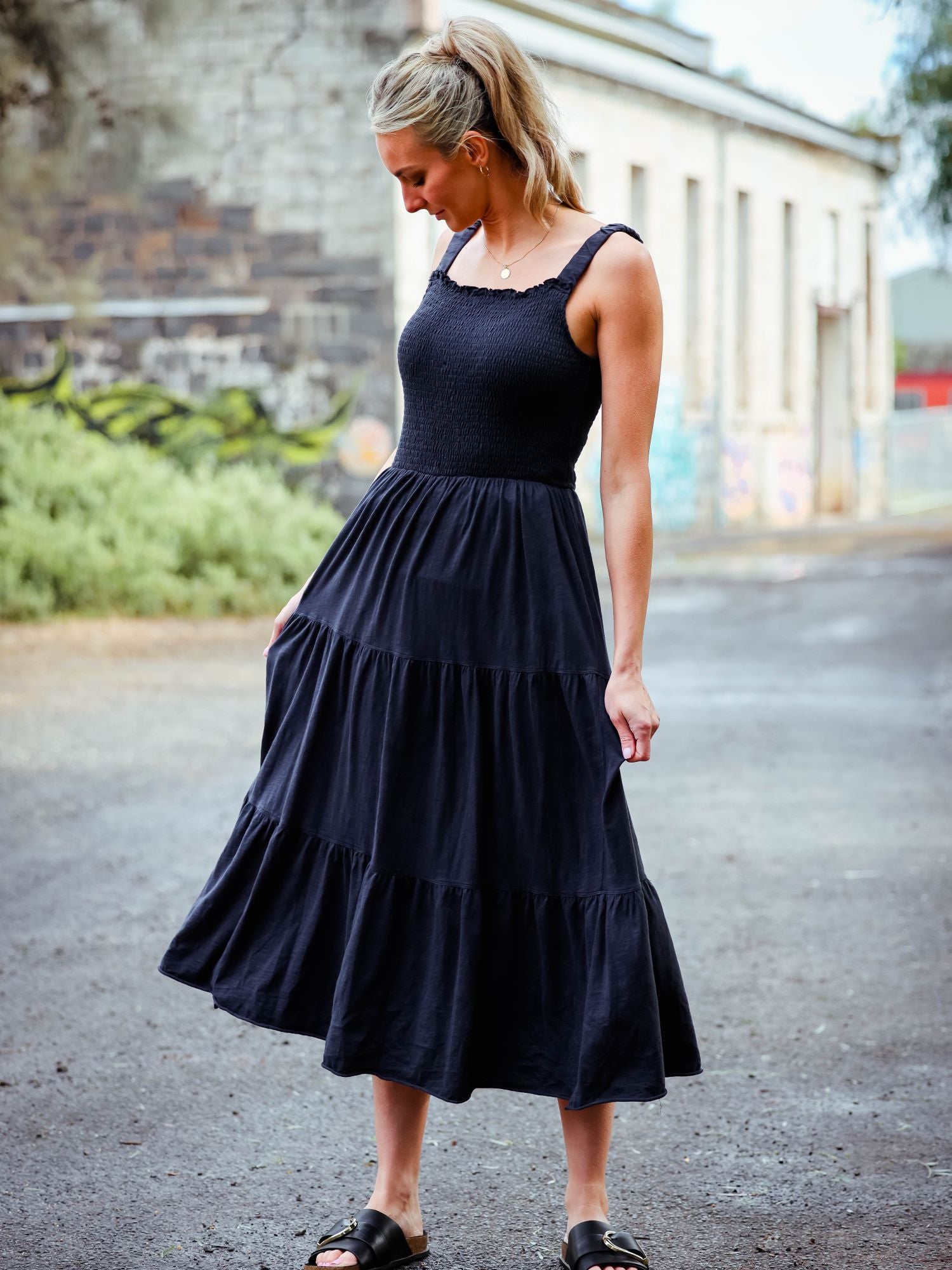 sleeveless cotton dresses