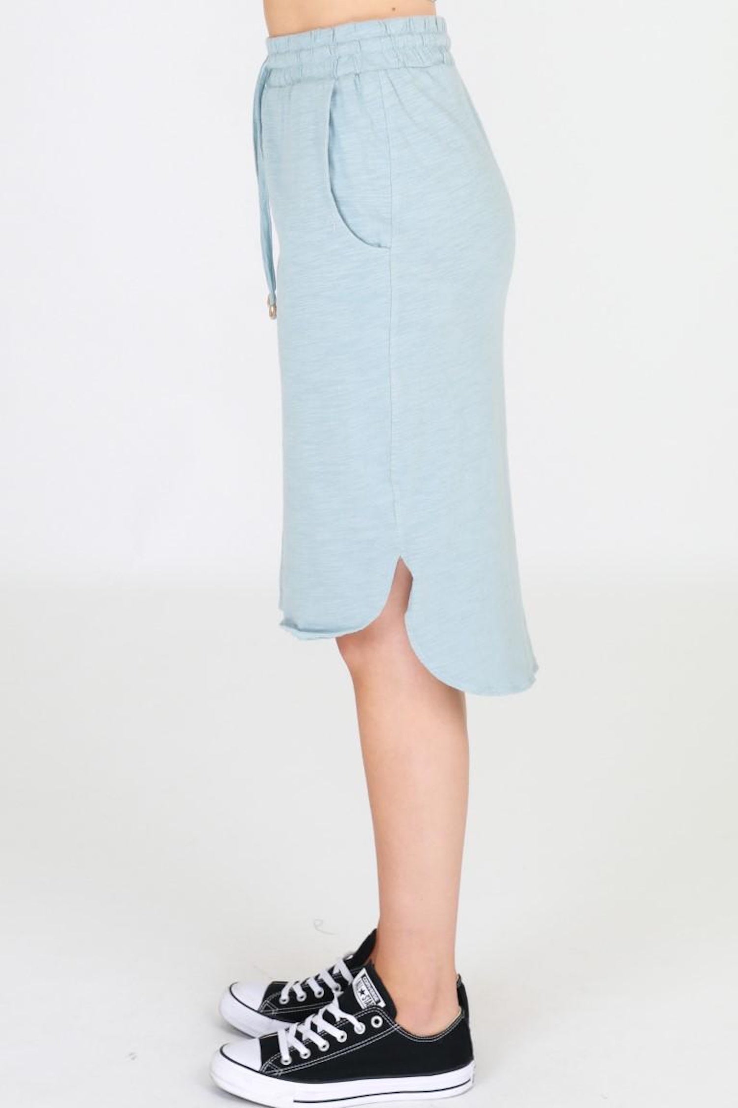 pencil skirt with slit #color_mint